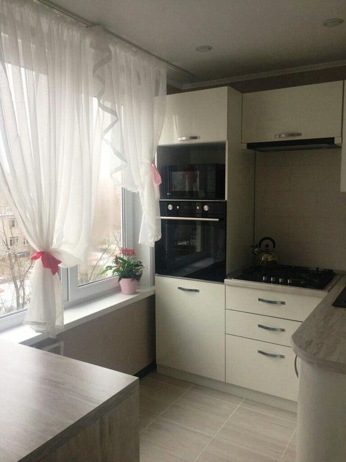 Белый кухонный гарнитур-Кухня из пластика «Модель 384»-фото2