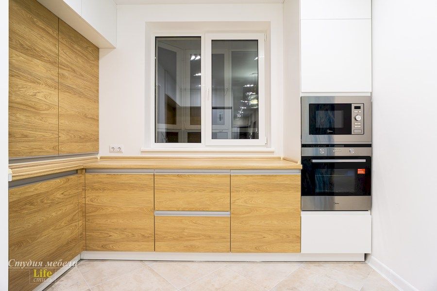 Белый кухонный гарнитур-Кухня МДФ в эмали «Модель 556»-фото4