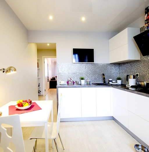 Белый кухонный гарнитур-Кухня МДФ в эмали «Модель 140»-фото5